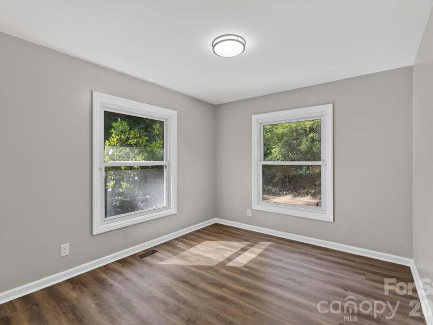 4531 Belhaven Forest Drive, Gastonia, NC 28056.  MLS# CAR4402890, YatesRealty ID 37128. 