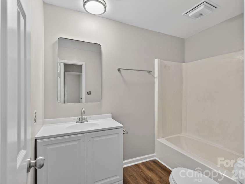 4531 Belhaven Forest Drive, Gastonia, NC 28056.  MLS# CAR4402890, YatesRealty ID 37128. 