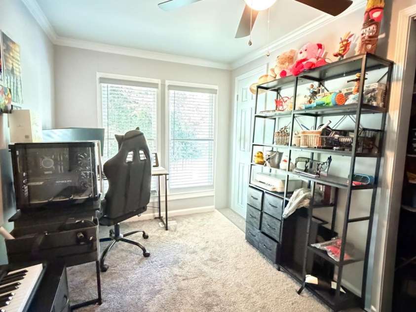 530 Stage Street, Lenoir, NC 28645.  MLS# CAR4402490, YatesRealty ID 37129. 