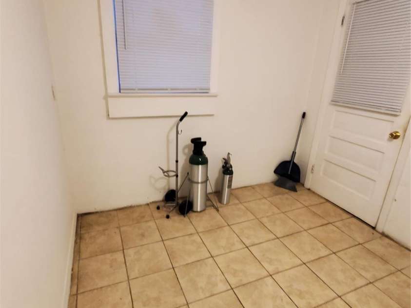 714 wiscassett Street, Albemarle, NC 28001.  MLS# CAR4356493, YatesRealty ID 3713. Laundry room