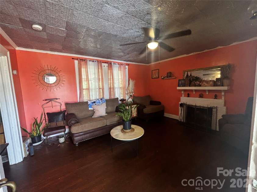 103 Silver Creek Road, Morganton, NC 28655.  MLS# CAR4402583, YatesRealty ID 37131. 