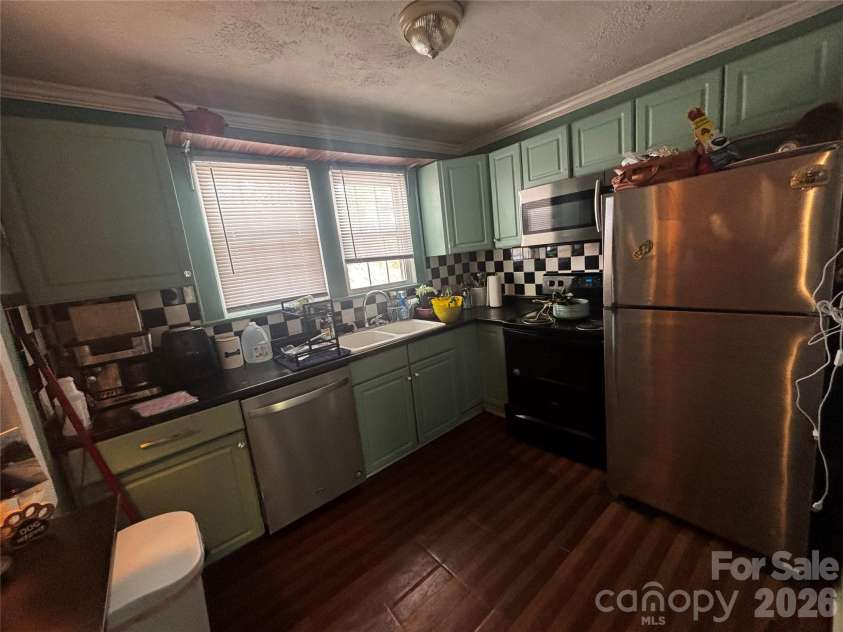 103 Silver Creek Road, Morganton, NC 28655.  MLS# CAR4402583, YatesRealty ID 37131. 