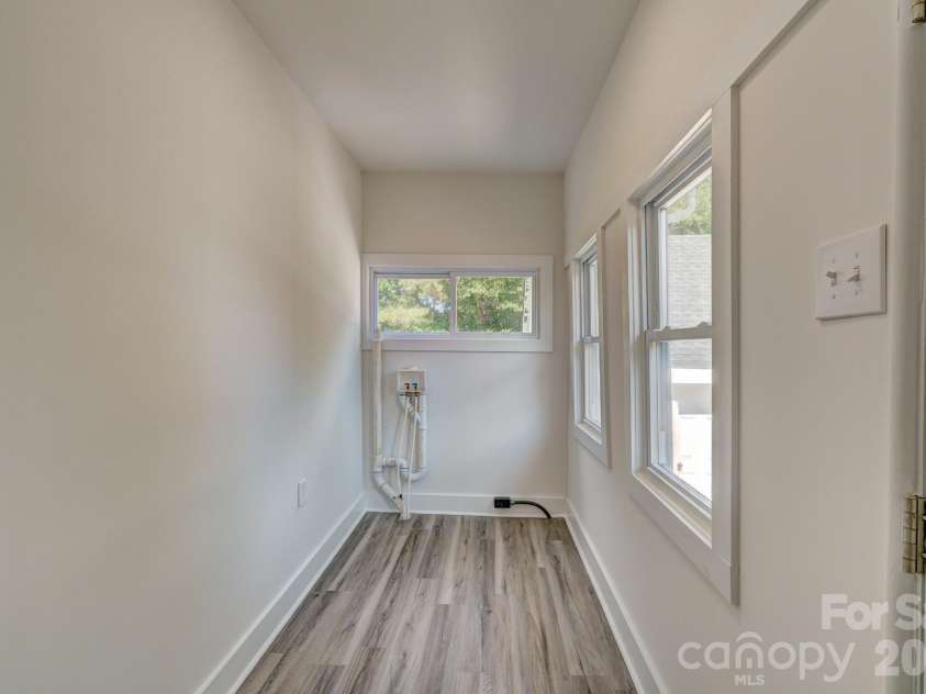 507 Elm Street, Cherryville, NC 28021.  MLS# CAR4402941, YatesRealty ID 37132. 