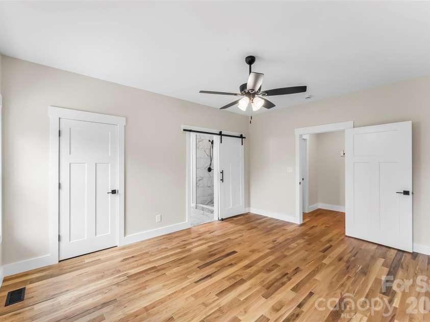 2456 Saratoga Run, Morganton, NC 28655.  MLS# CAR4402286, YatesRealty ID 37134. 