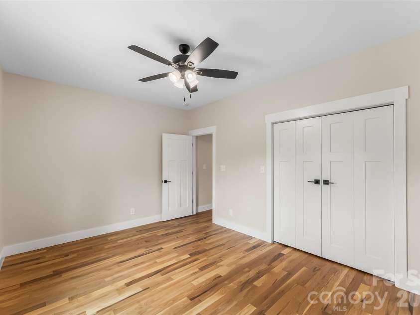 2456 Saratoga Run, Morganton, NC 28655.  MLS# CAR4402286, YatesRealty ID 37134. 