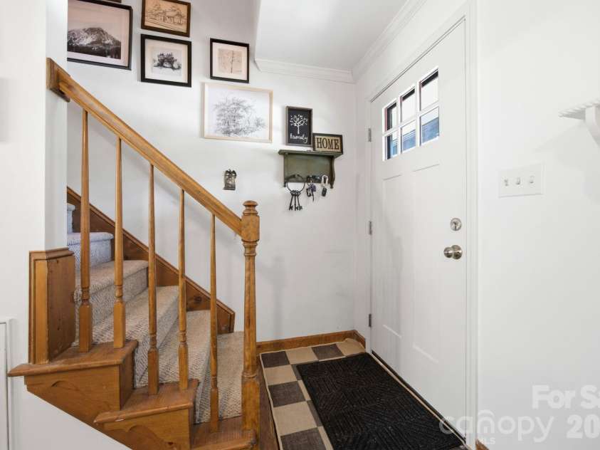 127 Abercrombie Road, Wake Forest, NC 27587.  MLS# CAR4403061, YatesRealty ID 37135. 