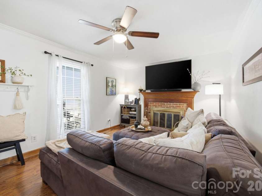 127 Abercrombie Road, Wake Forest, NC 27587.  MLS# CAR4403061, YatesRealty ID 37135. 