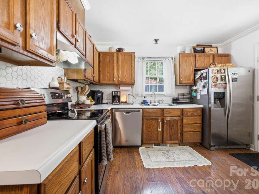 127 Abercrombie Road, Wake Forest, NC 27587.  MLS# CAR4403061, YatesRealty ID 37135. 