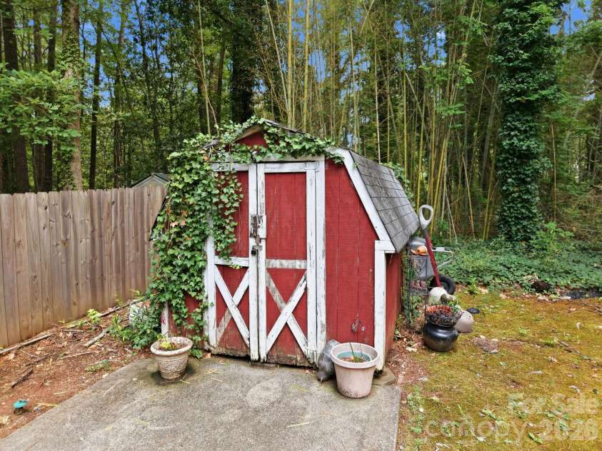 127 Abercrombie Road, Wake Forest, NC 27587.  MLS# CAR4403061, YatesRealty ID 37135. 