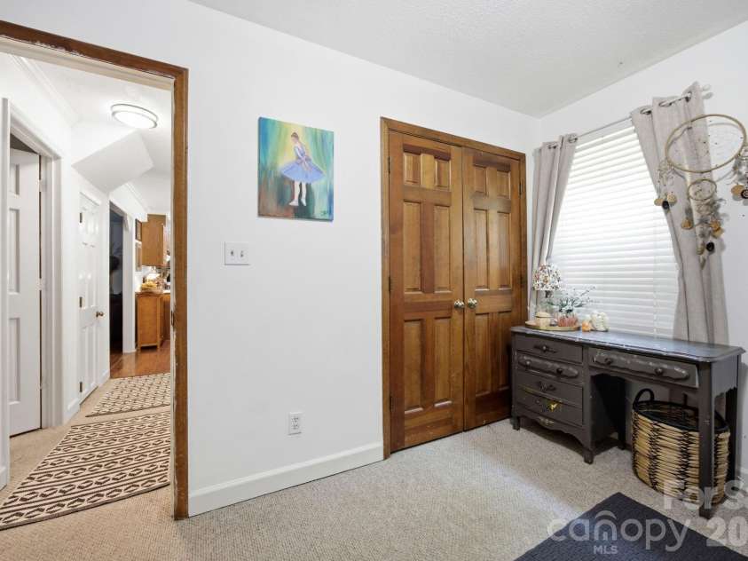 127 Abercrombie Road, Wake Forest, NC 27587.  MLS# CAR4403061, YatesRealty ID 37135. 