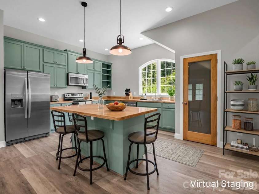 122 John Warren Drive, Forest City, NC 28043.  MLS# CAR4403495, YatesRealty ID 37138. 