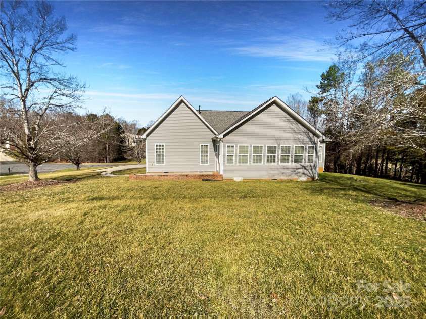 235 Glenville Drive, Fort Mill, SC 29715.  MLS# CAR4224497, YatesRealty ID 3714. 
