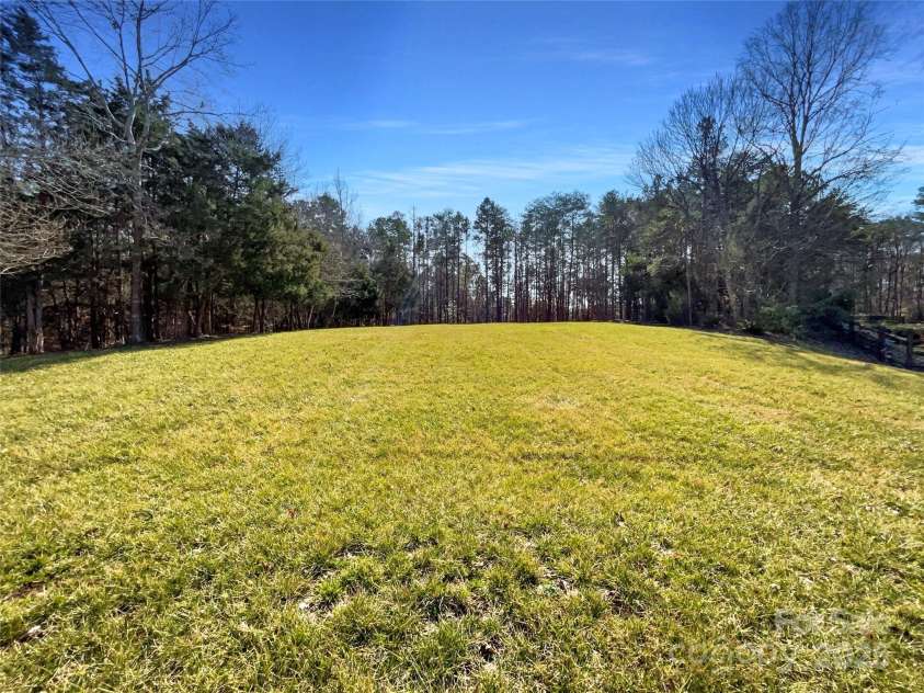 235 Glenville Drive, Fort Mill, SC 29715.  MLS# CAR4224497, YatesRealty ID 3714. 