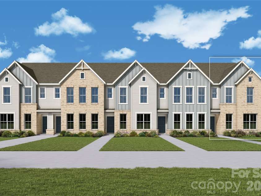 13125 Benessare Lane, Matthews, NC 28105.  MLS# CAR4403852, YatesRealty ID 37140. Wingspan II D End Unit