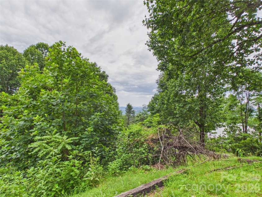 7904 Pinnacle Wind Lane, Lenoir, NC 28645.  MLS# CAR4403443, YatesRealty ID 37141. 