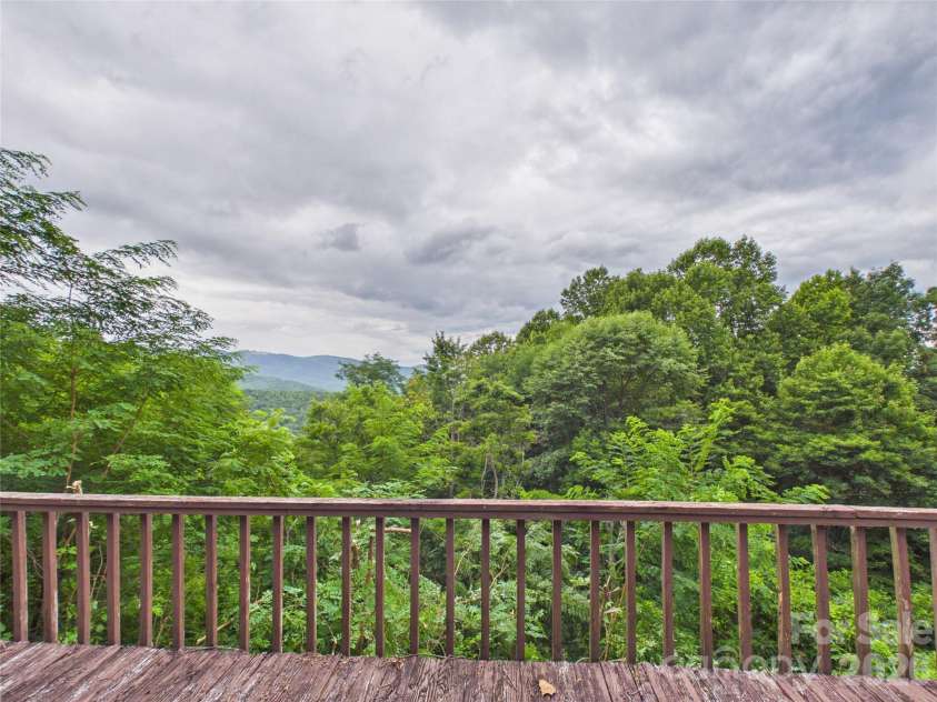 7904 Pinnacle Wind Lane, Lenoir, NC 28645.  MLS# CAR4403443, YatesRealty ID 37141. 