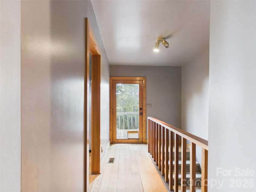 7904 Pinnacle Wind Lane, Lenoir, NC 28645.  MLS# CAR4403443, YatesRealty ID 37141. 