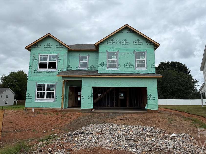 111 Tonbridge Way, Mooresville, NC 28115.  MLS# CAR4403640, YatesRealty ID 37142. 