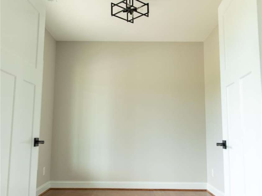 2927 Tavistock Lane, Lincolnton, NC 28092.  MLS# CAR4404018, YatesRealty ID 37143. 