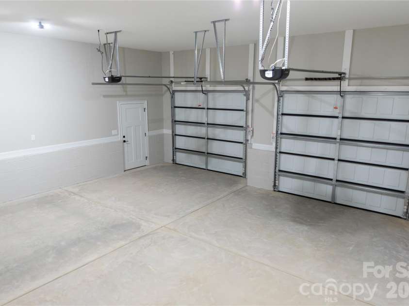 2927 Tavistock Lane, Lincolnton, NC 28092.  MLS# CAR4404018, YatesRealty ID 37143. 