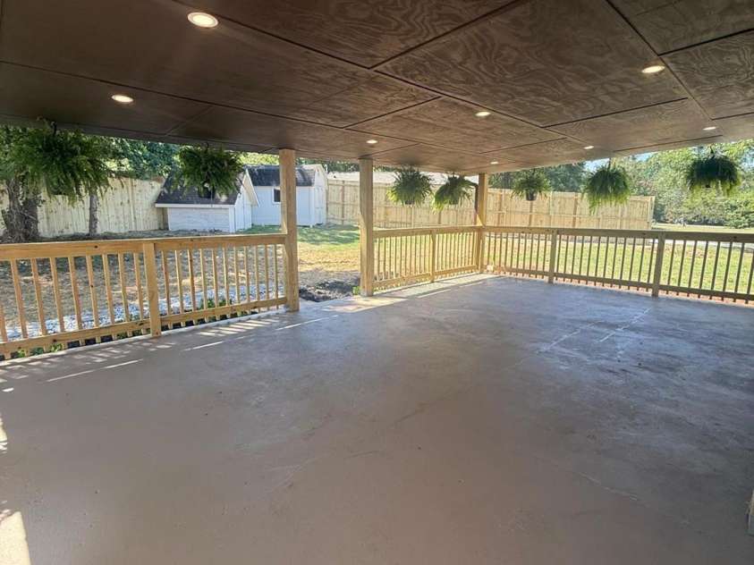 625 Lakeview Road, Salisbury, NC 28147.  MLS# CAR4401709, YatesRealty ID 37144. 