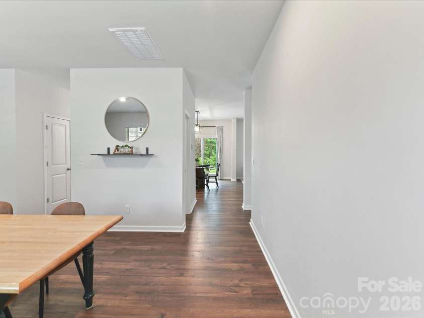 724 Larmore Avenue, Charlotte, NC 28216.  MLS# CAR4403712, YatesRealty ID 37147. 