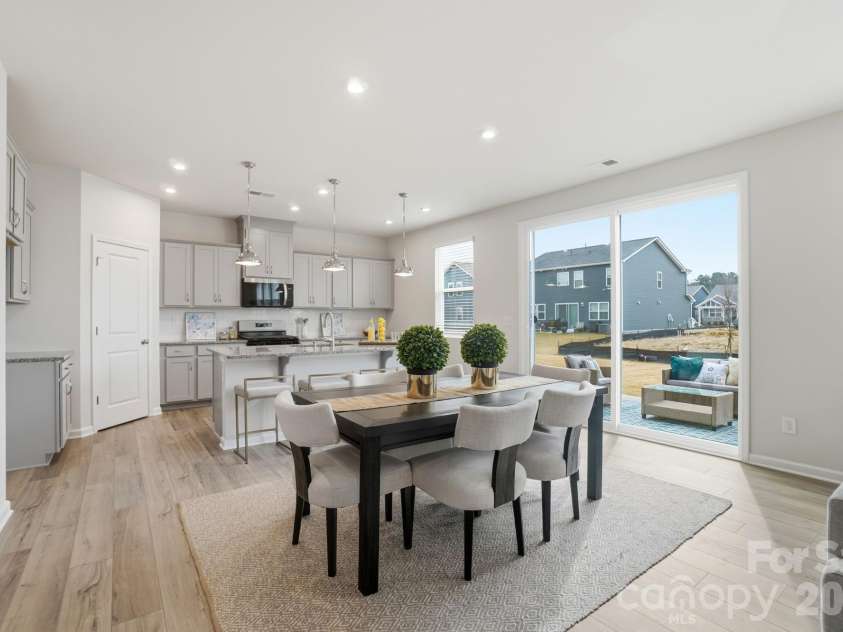 1421 Honey Trail Street, Monroe, NC 28112.  MLS# CAR4338488, YatesRealty ID 3715. Kitchen/Breakfast area