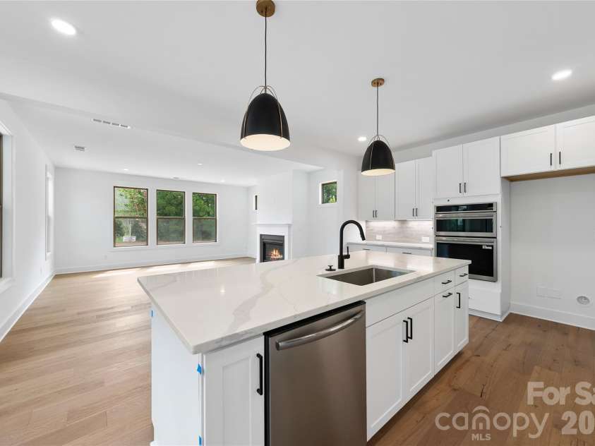 1116 Berryhill Road, Charlotte, NC 28208.  MLS# CAR4404505, YatesRealty ID 37154. Image is representation of similar floor plan, finishes may vary
