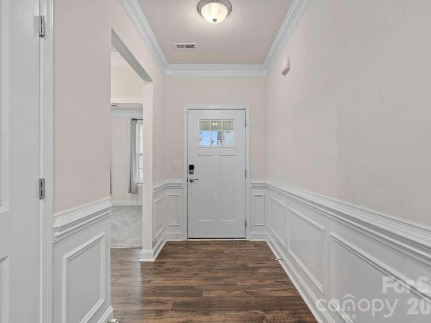 3075 Lydney Circle, Waxhaw, NC 28173.  MLS# CAR4403658, YatesRealty ID 37155. 