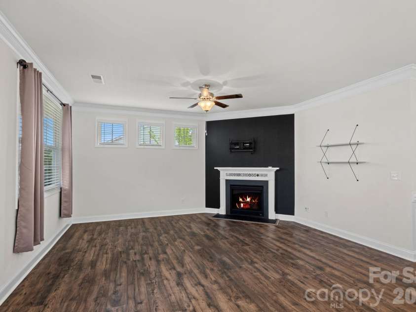 3075 Lydney Circle, Waxhaw, NC 28173.  MLS# CAR4403658, YatesRealty ID 37155. 