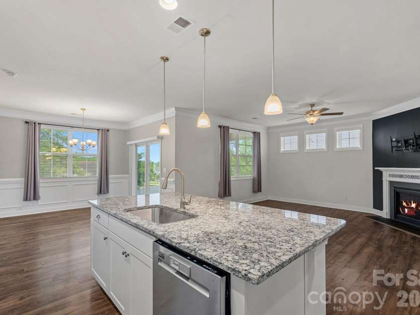 3075 Lydney Circle, Waxhaw, NC 28173.  MLS# CAR4403658, YatesRealty ID 37155. 