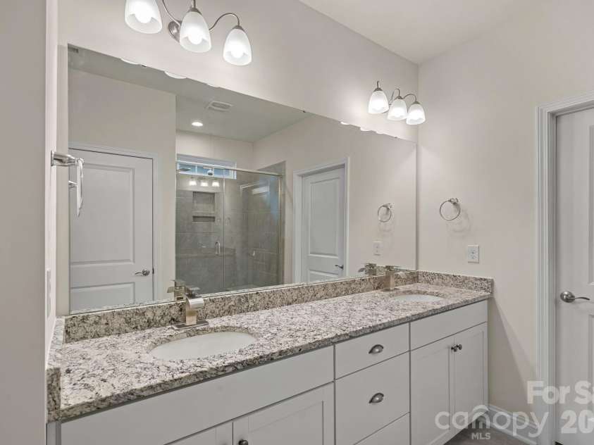 3075 Lydney Circle, Waxhaw, NC 28173.  MLS# CAR4403658, YatesRealty ID 37155. 