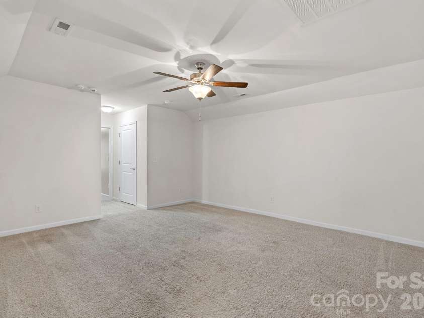 3075 Lydney Circle, Waxhaw, NC 28173.  MLS# CAR4403658, YatesRealty ID 37155. 