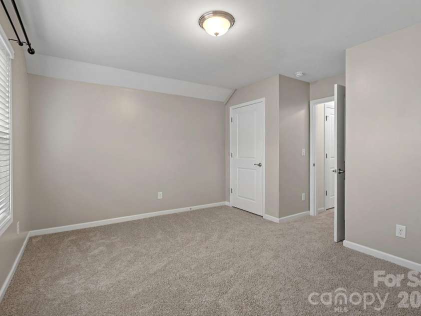 3075 Lydney Circle, Waxhaw, NC 28173.  MLS# CAR4403658, YatesRealty ID 37155. 