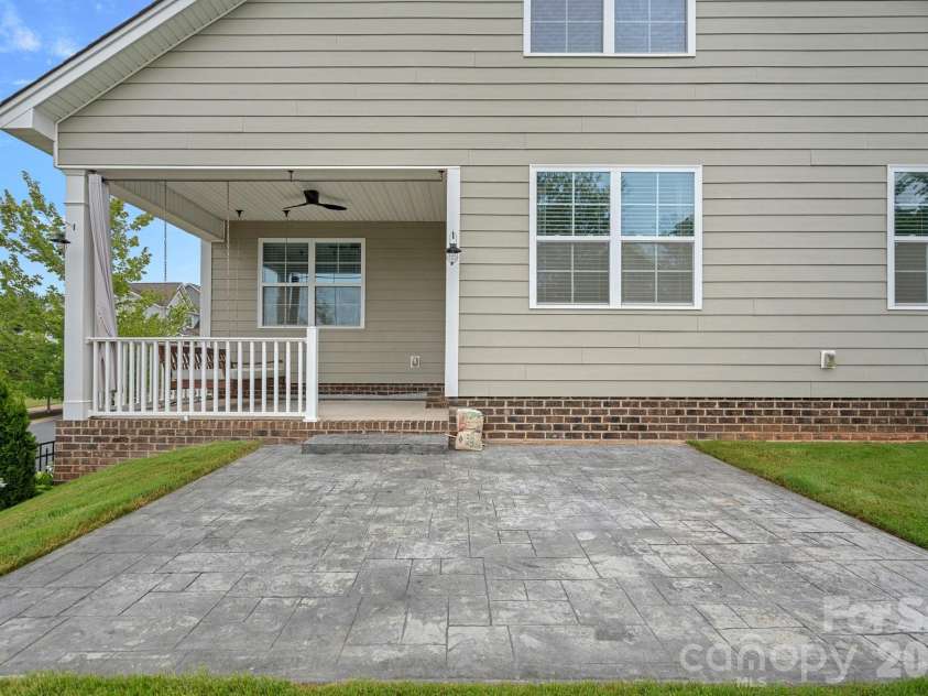 3075 Lydney Circle, Waxhaw, NC 28173.  MLS# CAR4403658, YatesRealty ID 37155. 