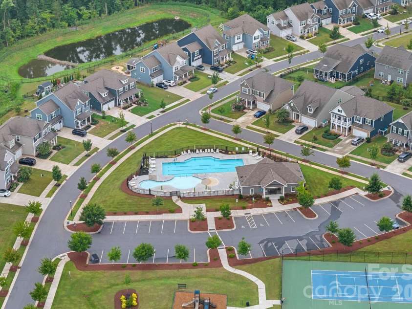 3075 Lydney Circle, Waxhaw, NC 28173.  MLS# CAR4403658, YatesRealty ID 37155. 
