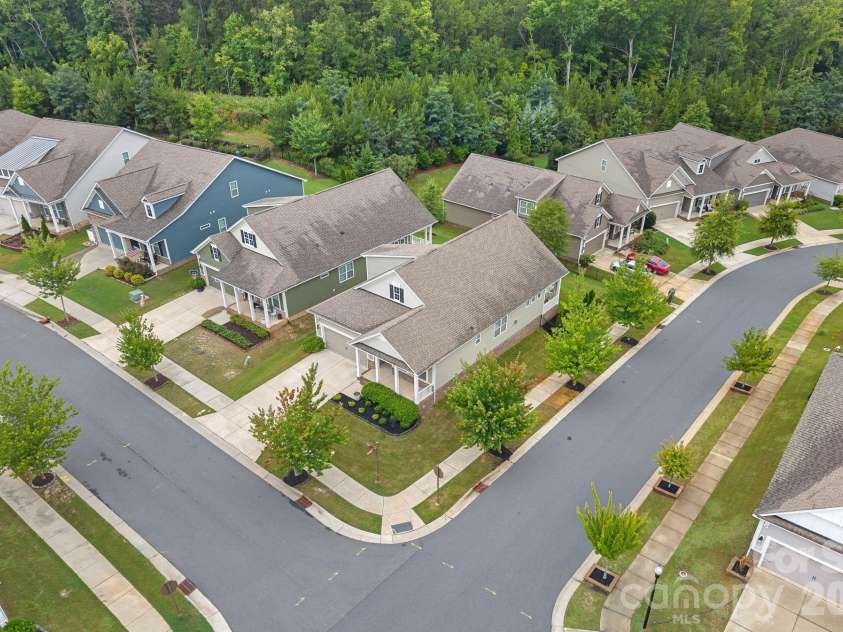 3075 Lydney Circle, Waxhaw, NC 28173.  MLS# CAR4403658, YatesRealty ID 37155. 