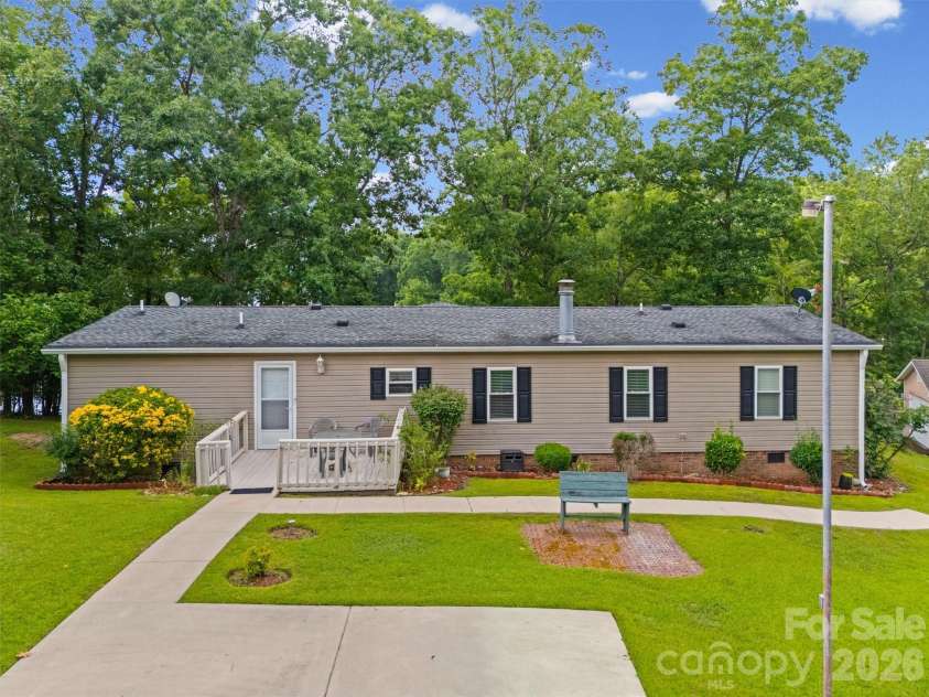 2071 Chameleon Road, York, SC 29745.  MLS# CAR4403445, YatesRealty ID 37158. 