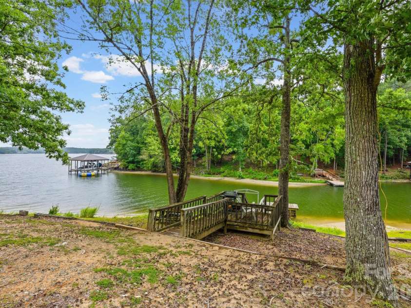 2071 Chameleon Road, York, SC 29745.  MLS# CAR4403445, YatesRealty ID 37158. 