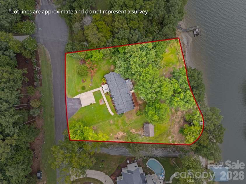 2071 Chameleon Road, York, SC 29745.  MLS# CAR4403445, YatesRealty ID 37158. 