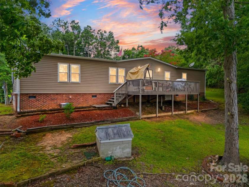 2071 Chameleon Road, York, SC 29745.  MLS# CAR4403445, YatesRealty ID 37158. 