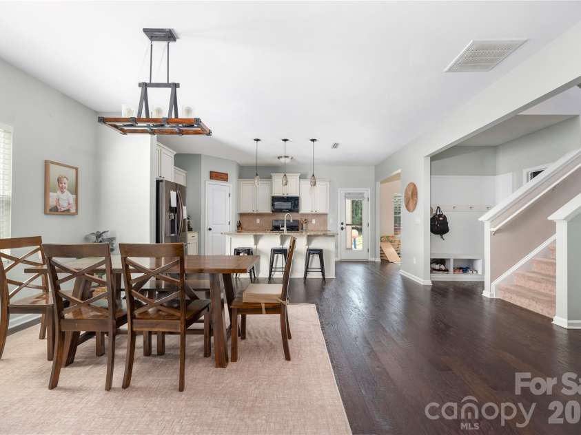 19925 Wooden Tee Drive, Davidson, NC 28036.  MLS# CAR4403616, YatesRealty ID 37159. 