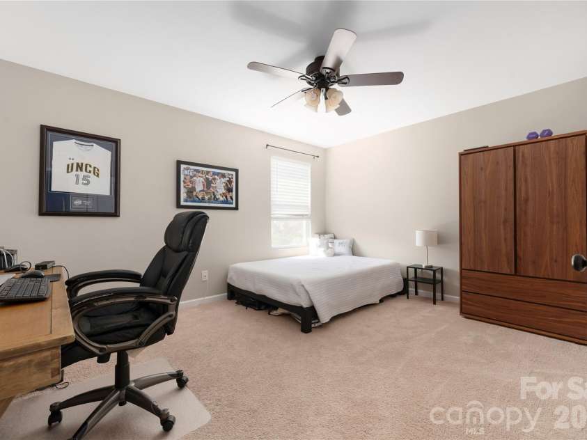 19925 Wooden Tee Drive, Davidson, NC 28036.  MLS# CAR4403616, YatesRealty ID 37159. 