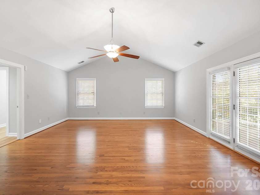 3475 Pikeview Road, Fort Mill, SC 29715.  MLS# CAR4322314, YatesRealty ID 3716. Primary Bedroom