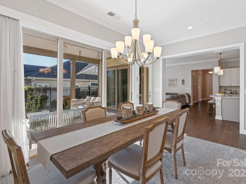 7127 Hanging Rock Court, Denver, NC 28037.  MLS# CAR4232308, YatesRealty ID 3716. Dining Room