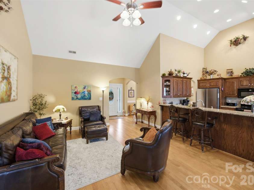 684 Pitts Road, Catawba, SC 29704.  MLS# CAR4403837, YatesRealty ID 37160. 