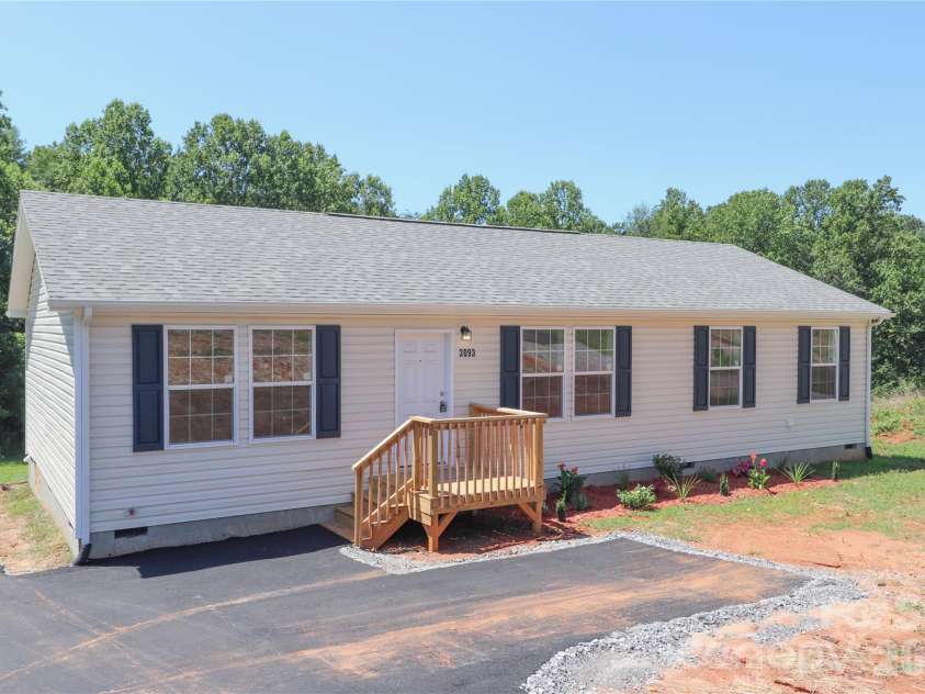 3093 Peaceful Meadows Drive, Morganton, NC 28655.  MLS# CAR4404361, YatesRealty ID 37162. 