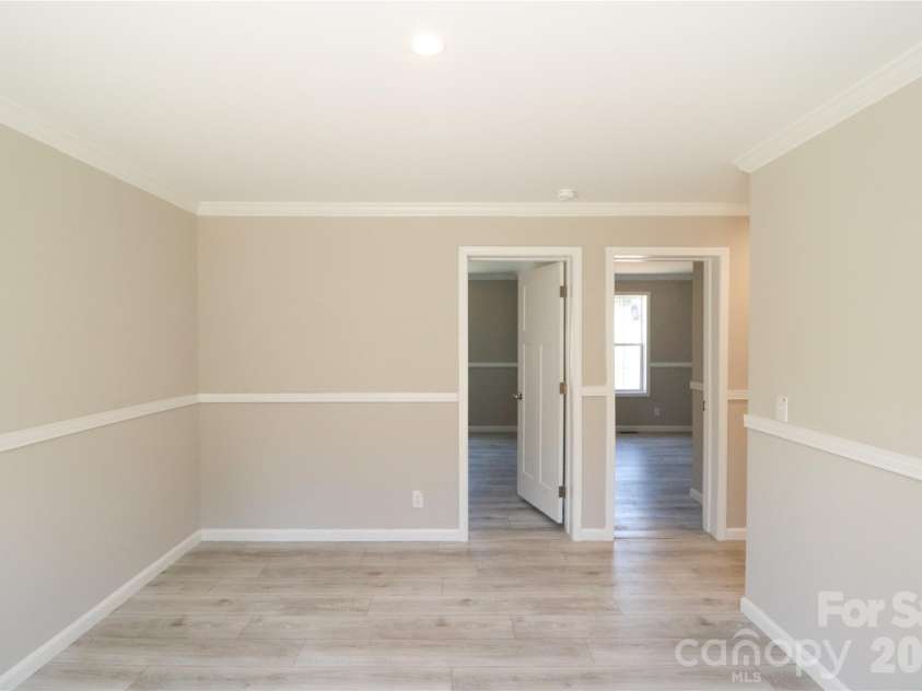 3093 Peaceful Meadows Drive, Morganton, NC 28655.  MLS# CAR4404361, YatesRealty ID 37162. Family Room