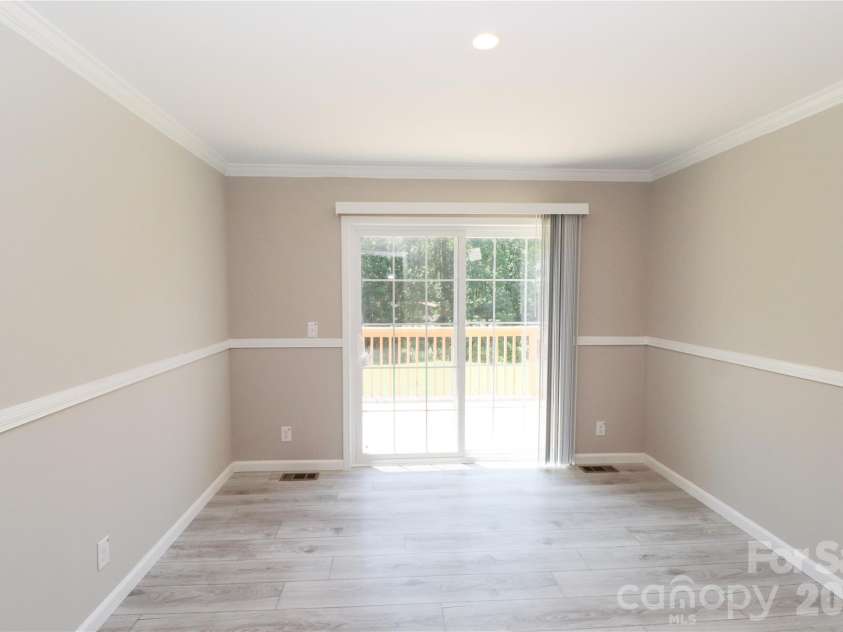 3093 Peaceful Meadows Drive, Morganton, NC 28655.  MLS# CAR4404361, YatesRealty ID 37162. Family Room