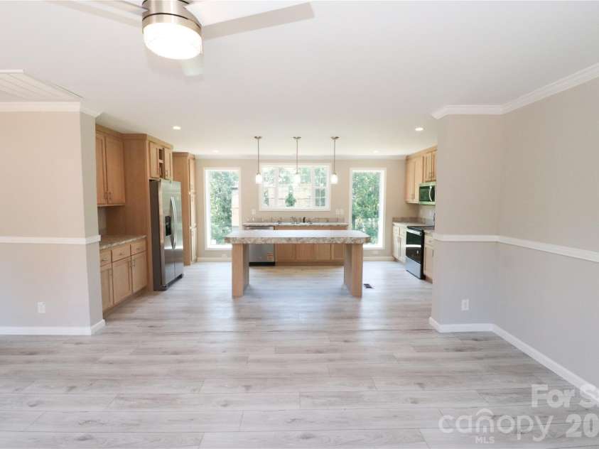 3093 Peaceful Meadows Drive, Morganton, NC 28655.  MLS# CAR4404361, YatesRealty ID 37162. Living Room
